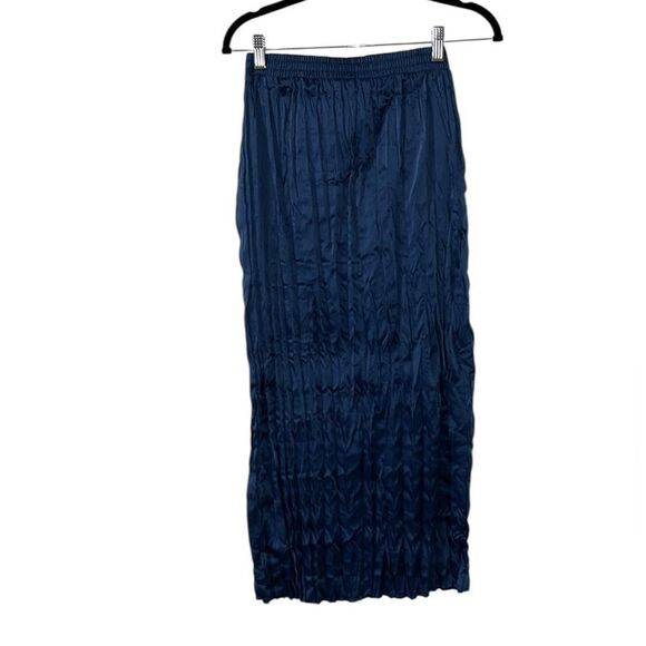 Zara Crinkled Blue Midi Pleated Skirt(Size Medium) - Picture 2 of 5